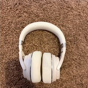 Wireless Over-Ear Headphones in White with Cushioned Ear Pads